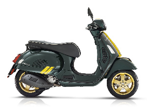 VESPA GTS SUPER 300 RACING SIXTIES E5 2022