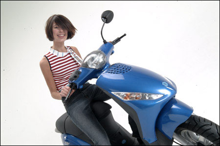 Piaggio ZIP 50 cc 4T - Piaggio robogó - Webrobogó