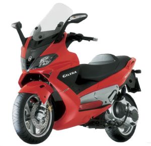 SPORTOS EGYKE-Gilera Nexus 500-Gilera robogó-Webrobogó