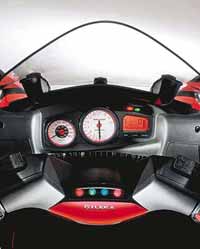 SPORTOS EGYKE-Gilera Nexus 500-Gilera robogó-Webrobogó