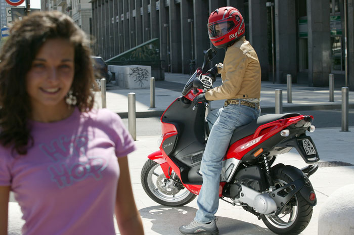 ÚJ Gilera Runner 50 SP - Gilera robogó - Webrobogó