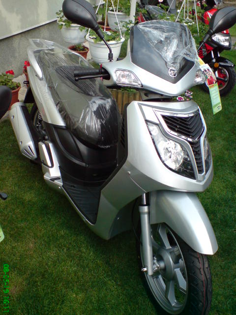 Keeway outlook 125cc - keeway robogó - Webrobogó