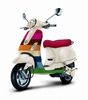 KIS ÉKSZER-Vespa LX 125 -WEBROBOGÓ