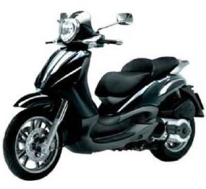 piaggio_beverly_500_2_989_20090207154057_340.jpg