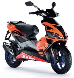 Aprilia SR 50 R - APRILIA ROBOGÓ - WEBROBOGÓ