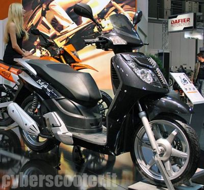 Keeway outlook 150cc - Keeway robogó, motor - Új eladó robogók - Webrobogó
