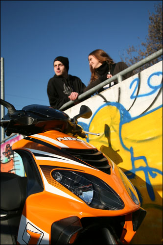Piaggio NRG Power DD - Piaggio robogó - Új eladó robogók - Webrobogó