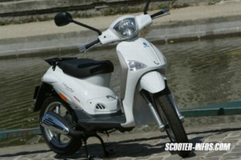 PIAGGIO LIBERTY 50 - PIAGGIO ROBOGÓ - WEBROBOGÓ