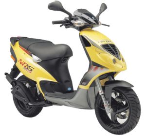 Piaggio NRG Power DD - Piaggio robogó - Webrobogó        