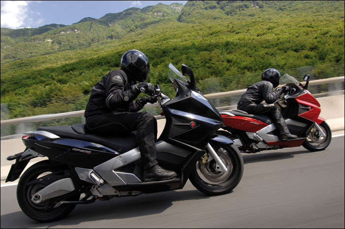 Gilera GP800: legerősebb luxusrobogó - Gilera robogó - Webrobogó