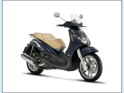 Piaggio Beverly 400  - maxirobogó   