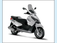 piaggio x7 250 - piaggio robogó - videogaléria