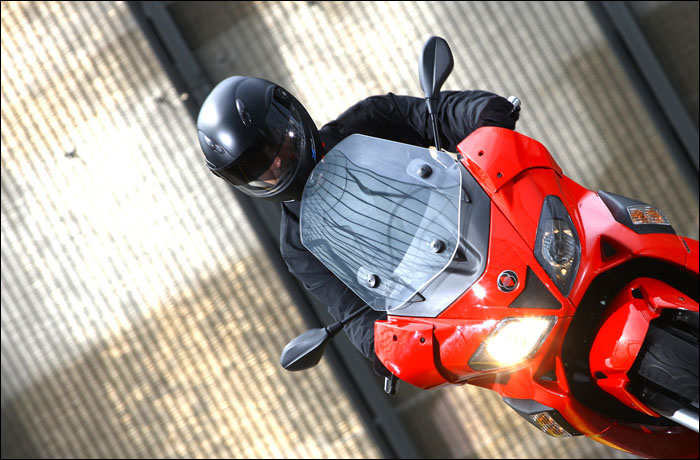 Gilera Nexus 300 - gilera robogó - webrobogó