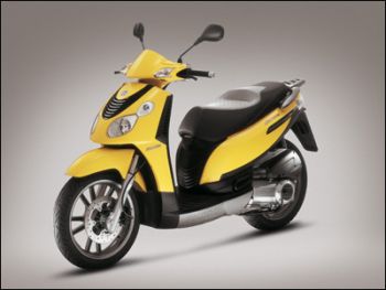 Piaggio Carnaby 125 - Piaggio robogó