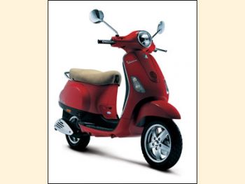 Vespa LX 125 - Vespa robogó