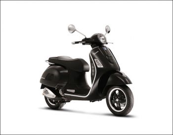 Vespa GTS 300 SUPER - Vespa robogó