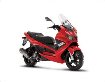 Gilera Nexus 300 - Gilera robogó